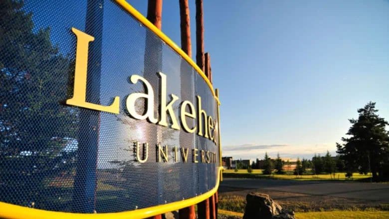 Đại học Lakehead: Cơ hội học bổng lên đến $40,000 CAD