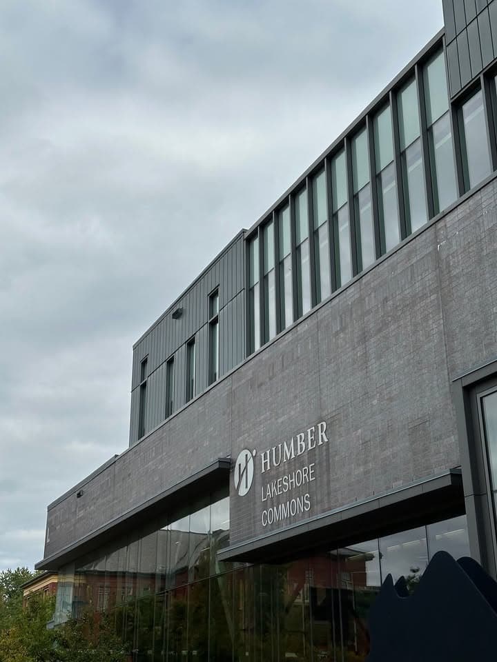 Humber College: Tổng quan về trường và ngành nghề giảng dạy nổi tiếng