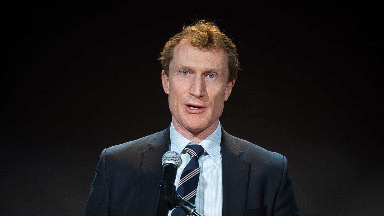 Canada to Reduce Immigration Numbers Under the Sustainable Development Plan 2025-2027